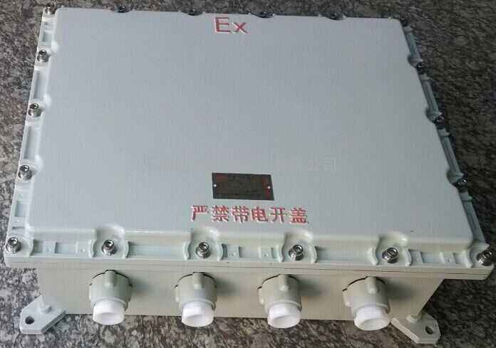1521854161910443.jpg 防爆接线箱1.jpg